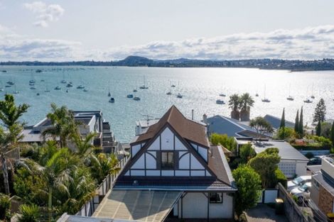 Photo of property in 2/127 Bucklands Beach Road, Bucklands Beach, Auckland, 2012