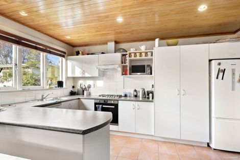Photo of property in 10 Quest Terrace, Mount Roskill, Auckland, 1041