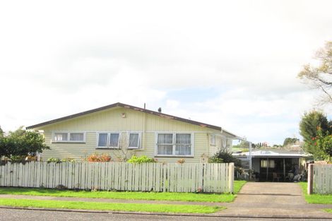Photo of property in 9 Minton Place, Manurewa, Auckland, 2102