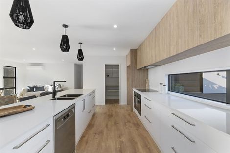 Photo of property in 21 Kingsdowne Drive, West Melton, 7618