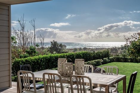 Photo of property in 235a Oceanbeach Road, Mount Maunganui, 3116