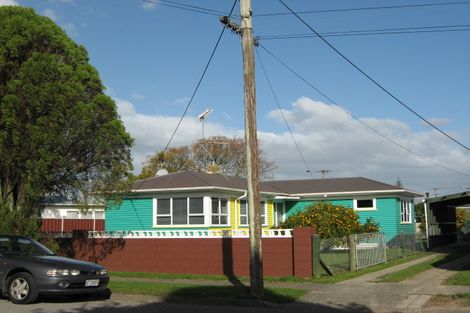 Photo of property in 17 Mananui Crescent, Whakatane, 3120