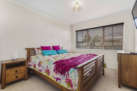 Photo of property in 224 Sandwich Road, St Andrews, Hamilton, 3200