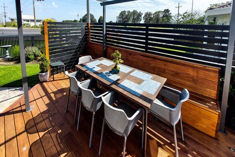 Photo of property in 6 Palm Court, Mount Maunganui, 3116