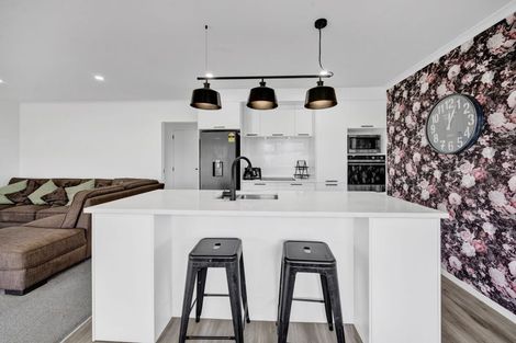 Photo of property in 42 County Drive, Hawera, 4610