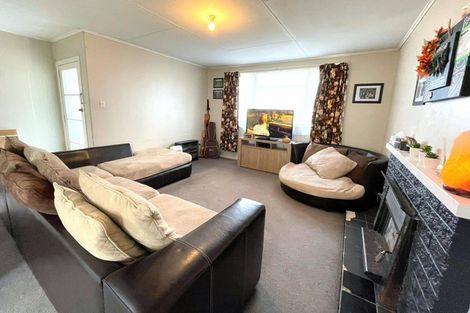 Photo of property in 9 Moa Place, Tokoroa, 3420