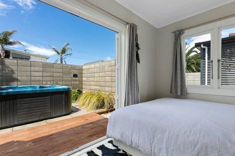 Photo of property in 32a Oceanbeach Road, Mount Maunganui, 3116