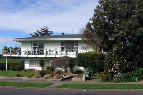 Photo of property in 20 Dittmer Drive, Awapuni, Palmerston North, 4412