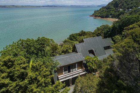 Photo of property in 218 Manganese Point Road, Tamaterau, Whangarei, 0174