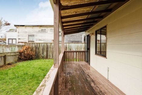 Photo of property in 38a Avenue Road, Foxton, 4814