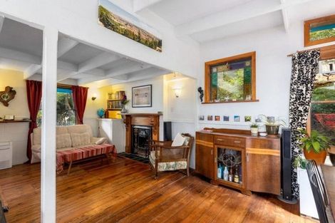 Photo of property in 38 Voelas Road, Lyttelton, 8082