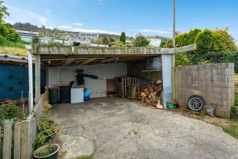 Photo of property in 13 Junction Road, Ravensbourne, Dunedin, 9022