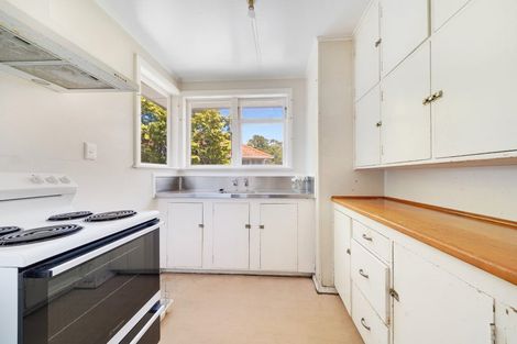 Photo of property in 32 Larsen Street, Otara, Auckland, 2025