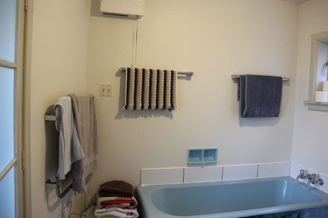 Photo of property in 318 Marine Parade, New Brighton, Christchurch, 8061