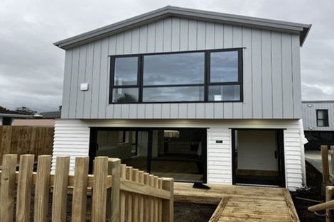 Photo of property in 18 Penfold Place, Henderson, Auckland, 0610