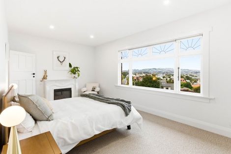 Photo of property in 104 Forbury Road, Saint Clair, Dunedin, 9012