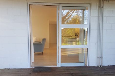 Photo of property in 10 Palmyra Way, Half Moon Bay, Auckland, 2012