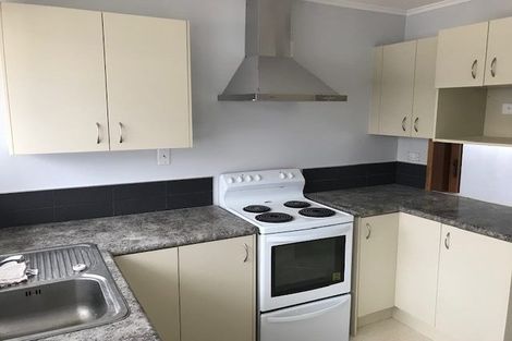 Photo of property in 43b Ludlam Crescent, Woburn, Lower Hutt, 5010