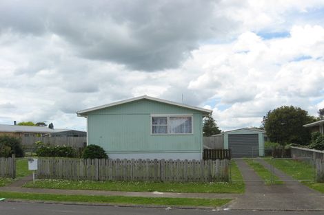 Photo of property in 13 Nina Place, Manurewa, Auckland, 2102