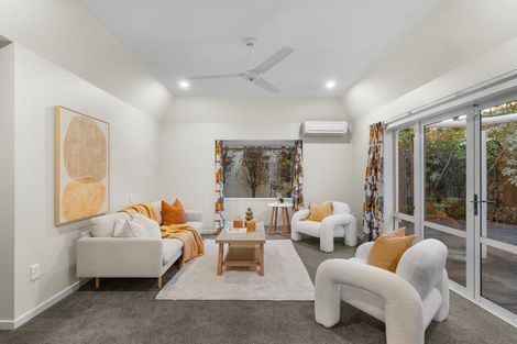Photo of property in 1/125 Clyde Road, Ilam, Christchurch, 8041
