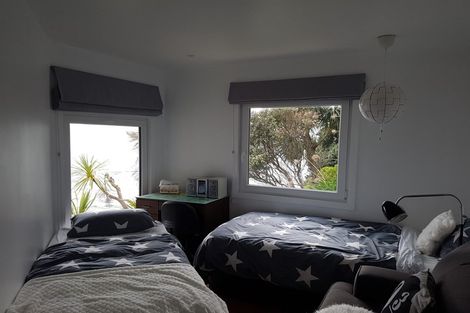 Photo of property in 719 Marine Drive, Eastbourne, Lower Hutt, 5013