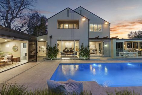 Photo of property in 90 Memorial Avenue, Ilam, Christchurch, 8053