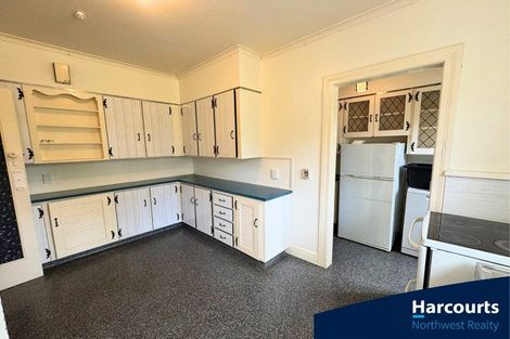 Photo of property in 86 Tawa Road, Kumeu, 0891