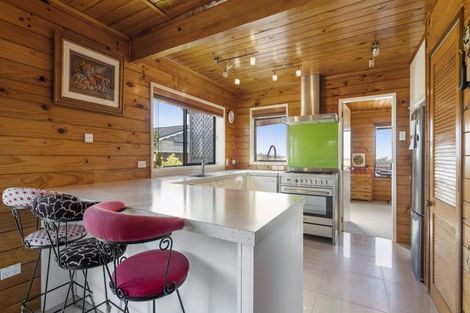 Photo of property in 142 Parklands Avenue, Bell Block, New Plymouth, 4312