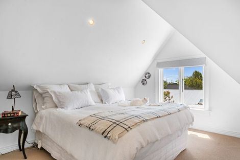 Photo of property in 172 Blighs Road, Strowan, Christchurch, 8052