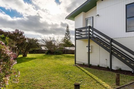 Photo of property in 63 Mazengarb Road, Paraparaumu Beach, Paraparaumu, 5032