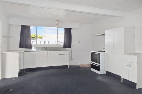 Photo of property in 2 Hillary Street, Foxton, 4814