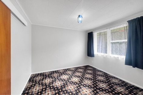 Photo of property in 1-3/18 Bristol Street, Trentham, Upper Hutt, 5018