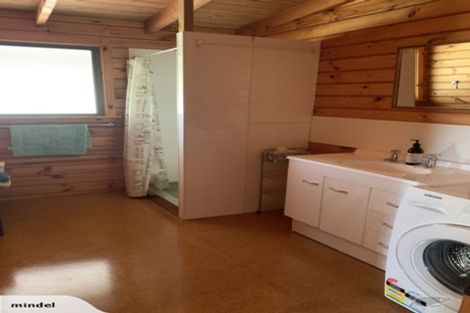 Photo of property in 17 Ivy Terrace, Moana, 7872