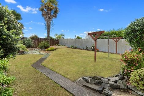 Photo of property in 14 Lynwood Place, Brookfield, Tauranga, 3110