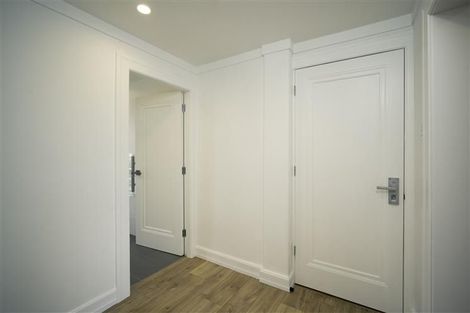 Photo of property in 8/349 Tamaki Drive, Saint Heliers, Auckland, 1071