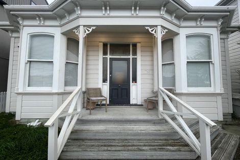 Photo of property in 10 Stanley Street, Berhampore, Wellington, 6023