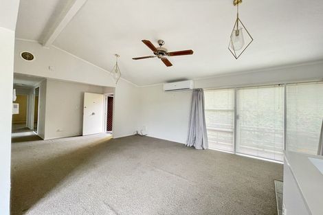 Photo of property in 11 Chequers Avenue, Glenfield, Auckland, 0629