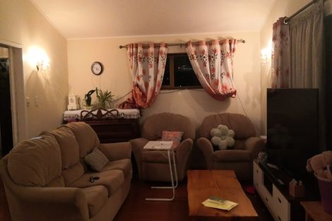 Photo of property in 1 Wisteria Way, Mairangi Bay, Auckland, 0630