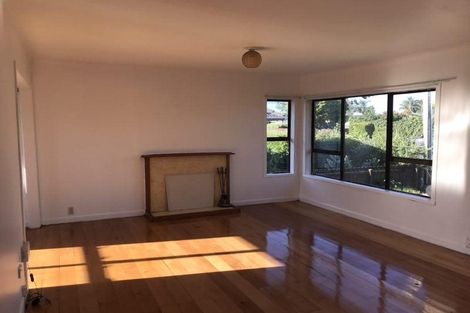 Photo of property in 614 Te Atatu Road, Te Atatu Peninsula, Auckland, 0610