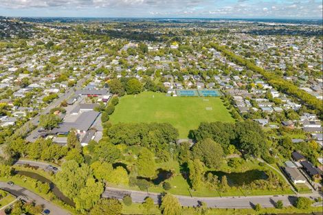 Photo of property in 13 Kowhai Terrace, Saint Martins, Christchurch, 8022