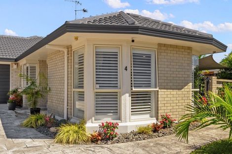 Photo of property in 4 Palm Court, Mount Maunganui, 3116