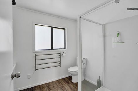 Photo of property in 32 Bird Road, Bird Road, Stratford, 4393