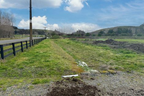 Photo of property in 1 Stock Road, Otane, 4276