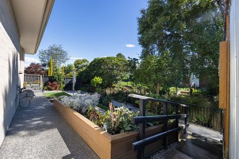 Photo of property in 3/28 Englefield Road, Belfast, Christchurch, 8051