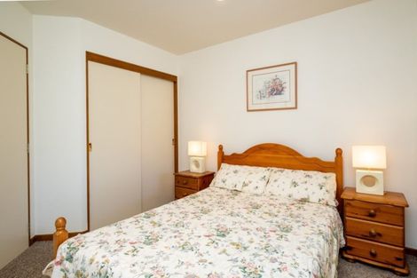 Photo of property in 58 Palmerston Road, Havelock North, 4130