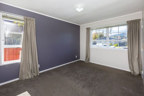 Photo of property in 5 Akron Grove, Totara Park, Upper Hutt, 5018