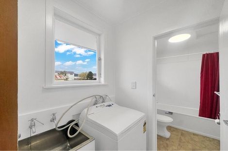 Photo of property in 1-3/18 Bristol Street, Trentham, Upper Hutt, 5018