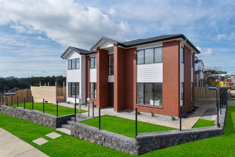 Photo of property in 66 Tir Conaill Avenue, Flat Bush, Auckland, 2019