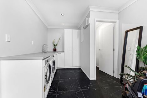 Photo of property in 56 Hillpark Drive, Pokeno, 2402