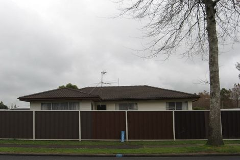 Photo of property in 21 Redcrest Avenue, Red Hill, Papakura, 2110